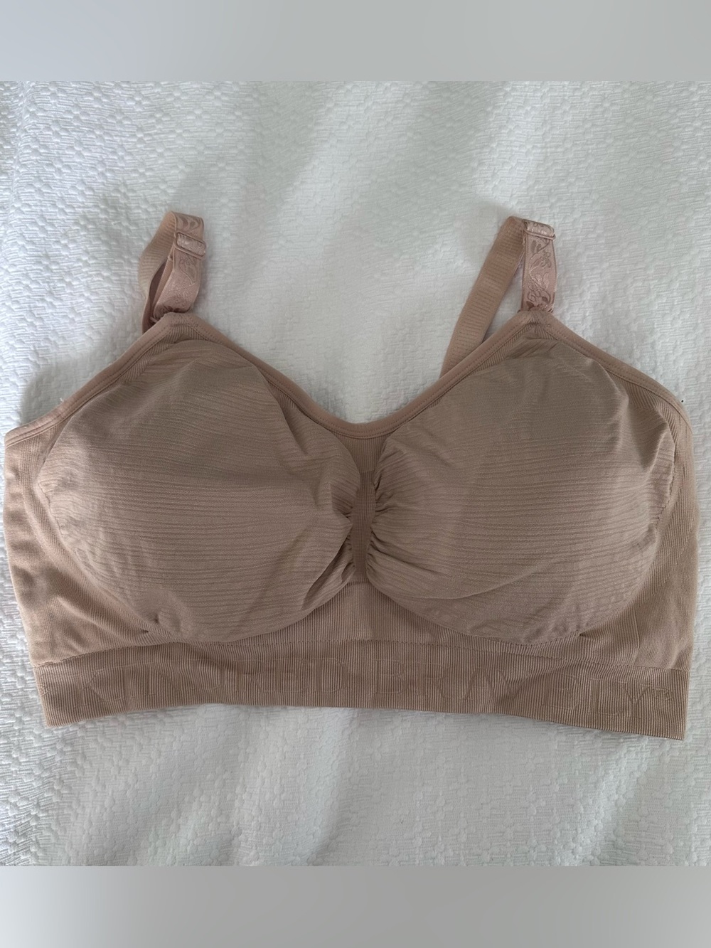 Kindred Bravely Hands Super Busty Free Pumping and Nursing Bra